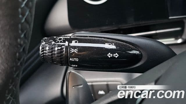 Hyundai The New Avante Hybrid 2021 — ფოტო 22/32