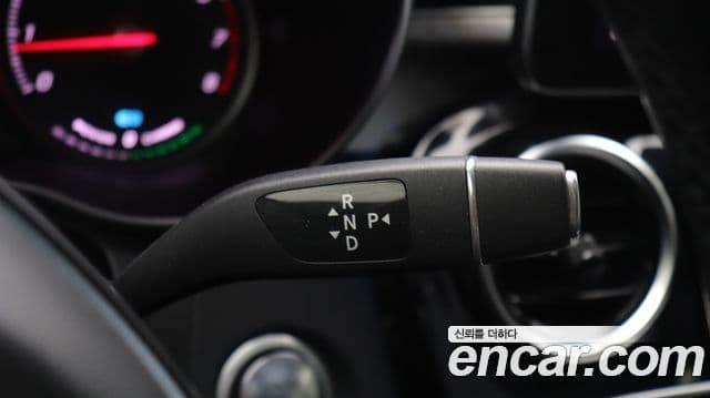 Mercedes-Benz GLC-Class 2018 — Şəkil 1/20