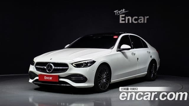 Mercedes-Benz C-Class 2023 — ფოტო 1/20