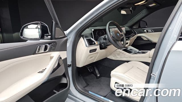 BMW X6 2025 — Фото 10/20