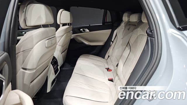 BMW X6 2025 — Фото 12/20