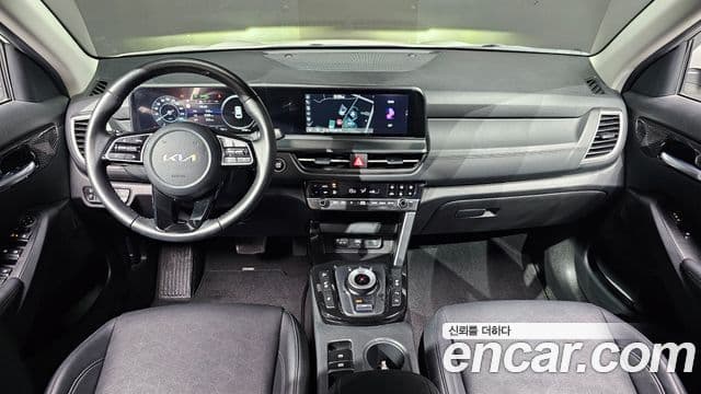Kia Seltos 2022 — ფოტო 10/20