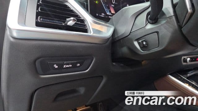 BMW X5 2024 — Photo 32/34