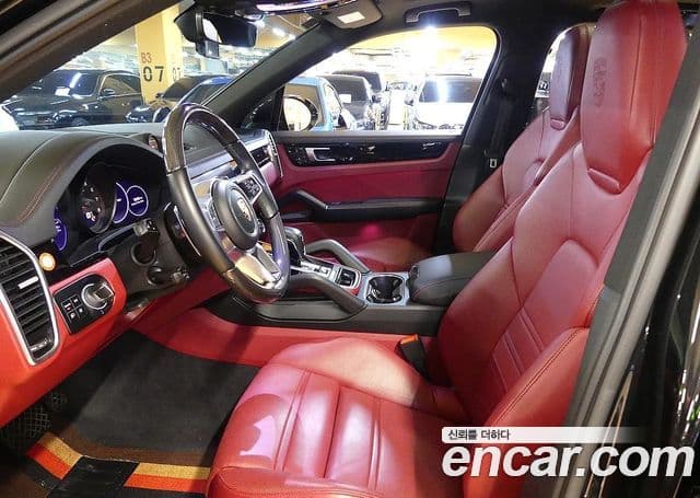 Porsche Cayenne 2022 — Şəkil 8/20