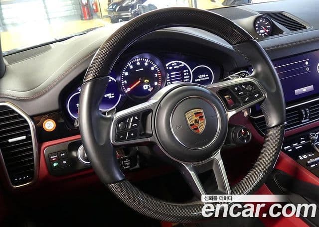 Porsche Cayenne 2022 — Şəkil 11/20