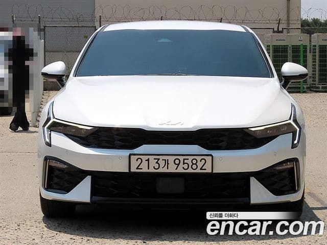 Kia K5 2025 — Şəkil 9/20