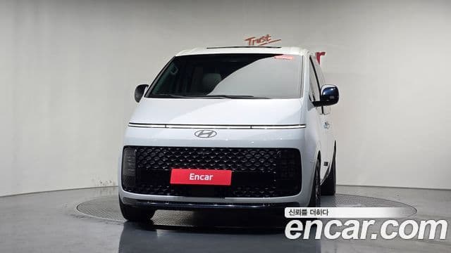 Hyundai Staria 2024 — Şəkil 3/20
