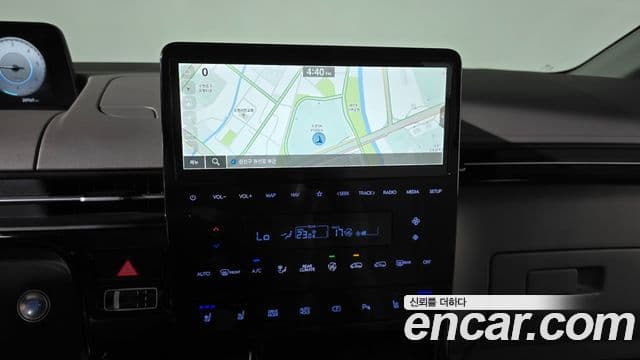 Hyundai Staria 2024 — Şəkil 14/20