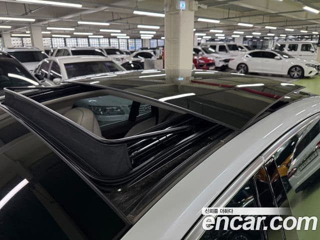 Genesis G90 2023 — ფოტო 4/20