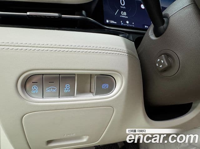 Genesis G90 2023 — ფოტო 10/20