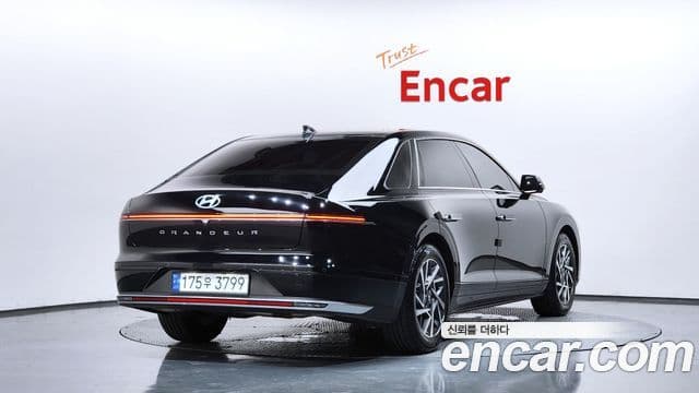 Hyundai Grandeur 2023 — Фото 2/20