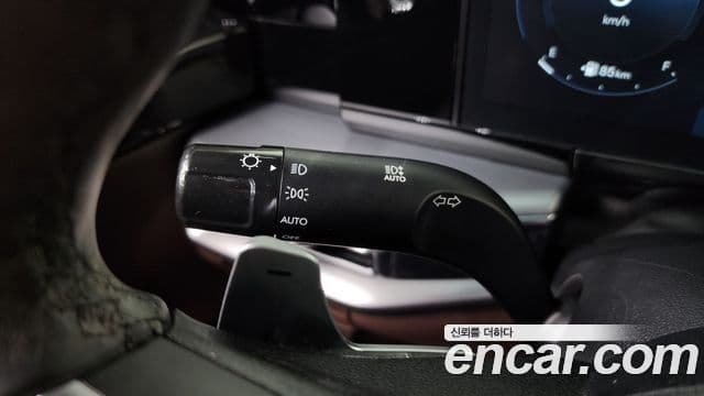 Hyundai Grandeur Hybrid 2023 — ფოტო 8/34