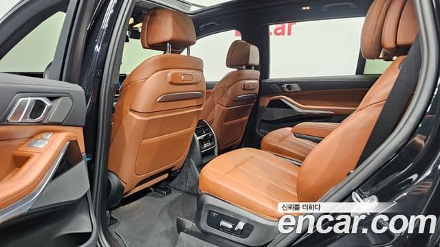 BMW X7 2024 — Şəkil 11/20