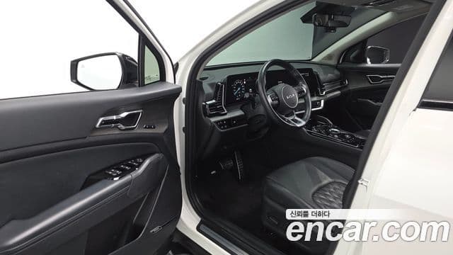 Kia Sportage 2022 — фото 10 из 20