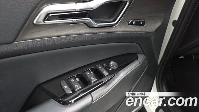 Kia Sportage 2022 — Photo 32/35