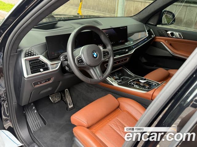 BMW X7 2025 — ფოტო 7/20