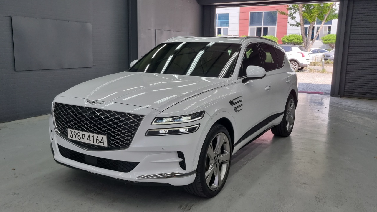 Genesis GV80 2023 — ფოტო 18/18