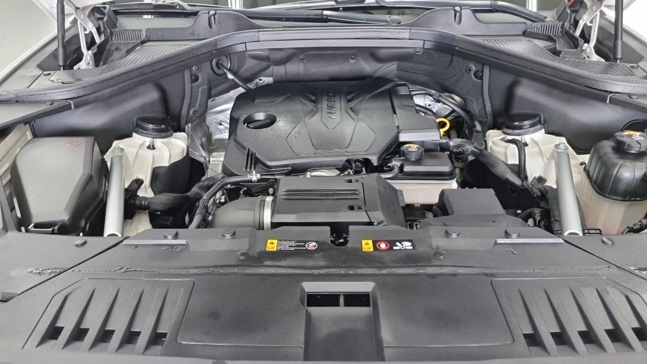 Genesis GV80 2023 — ფოტო 5/18