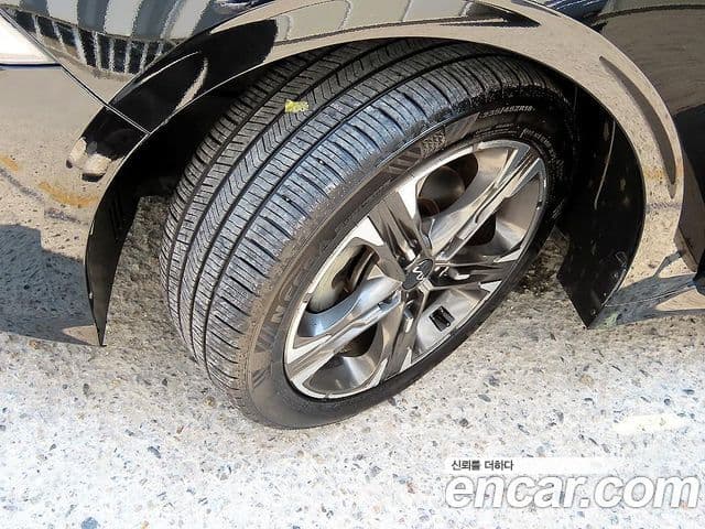 Kia K5 2023 — Şəkil 19/19