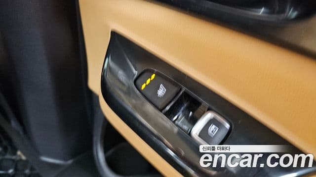 Kia Carnival 2020 — Фото 19/20