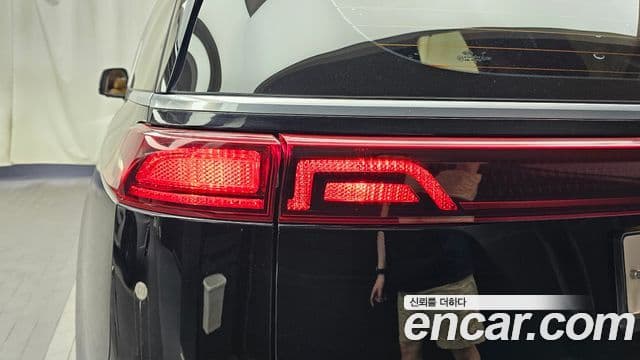 Kia Carnival 2020 — Photo 24/31