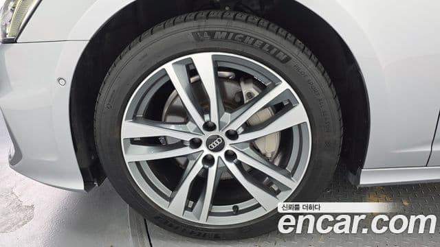 Audi A6 2021 — фото 5 из 20