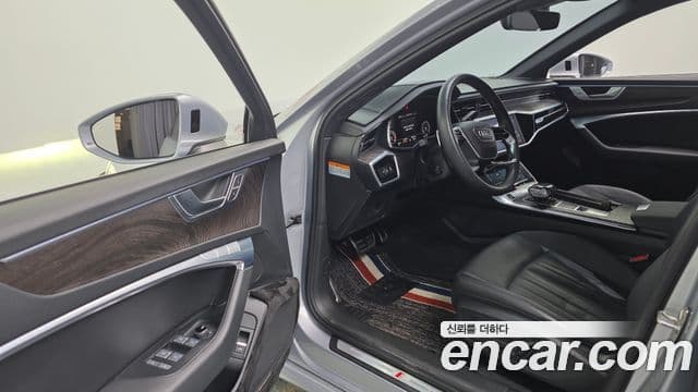 Audi A6 2021 — фото 13 из 20