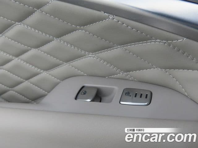Genesis G70 2020 — фото 13 из 20