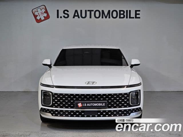 Hyundai Grandeur 2023 — Фото 1/20