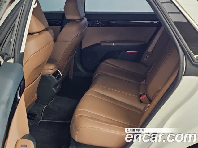 Hyundai Grandeur 2023 — Фото 8/20