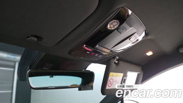 Kia K5 2021 — ფოტო 18/20