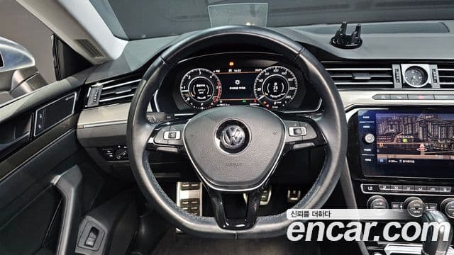 Volkswagen Arteon 2019 — Şəkil 13/20