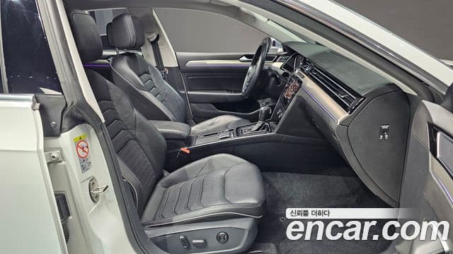 Volkswagen Arteon 2020 — ფოტო 11/20