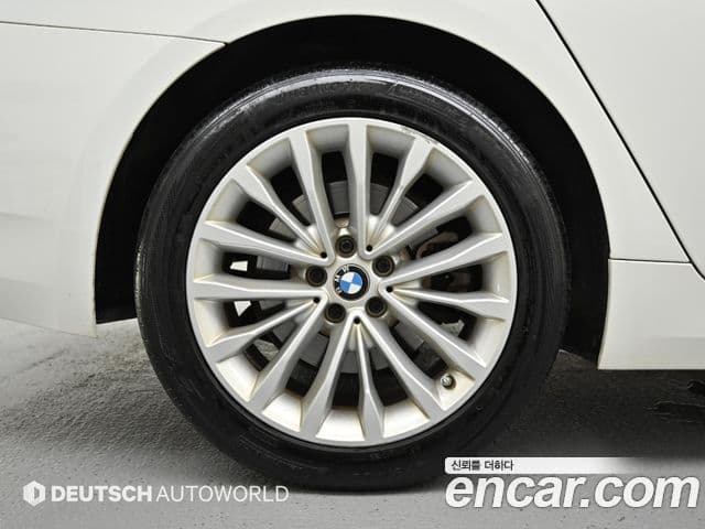 BMW 5 Series 2023 — Şəkil 4/20