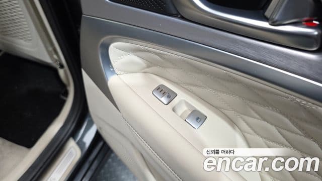 Genesis G70 2019 — Şəkil 19/20