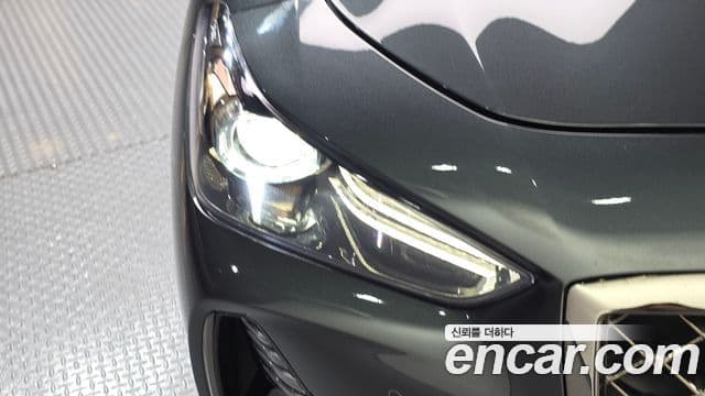 Genesis G70 2019 — Photo 2/33