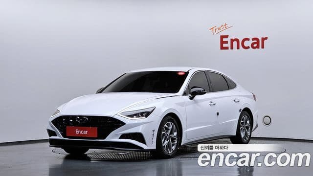 Hyundai Sonata 2022 — ფოტო 1/20
