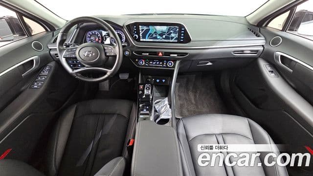 Hyundai Sonata 2022 — ფოტო 7/20