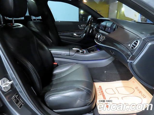 Mercedes-Benz S-Class 2018 — ფოტო 17/20
