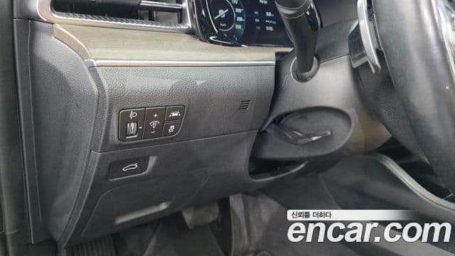 Kia K5 2021 — ფოტო 15/20