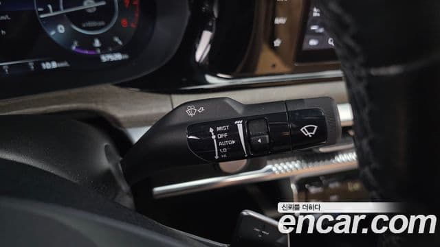 Kia K5 2021 — фото 17 из 20