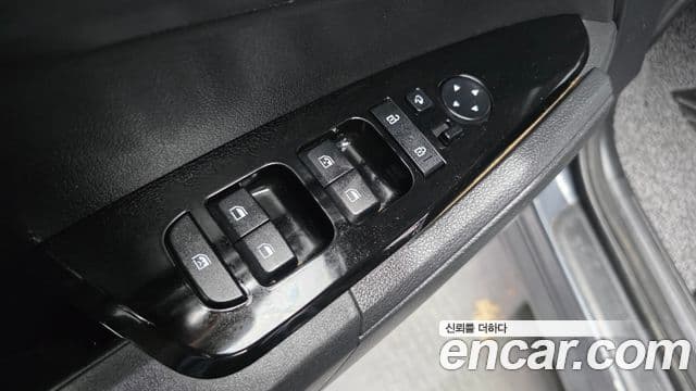 Kia Sportage 2022 — Şəkil 13/20
