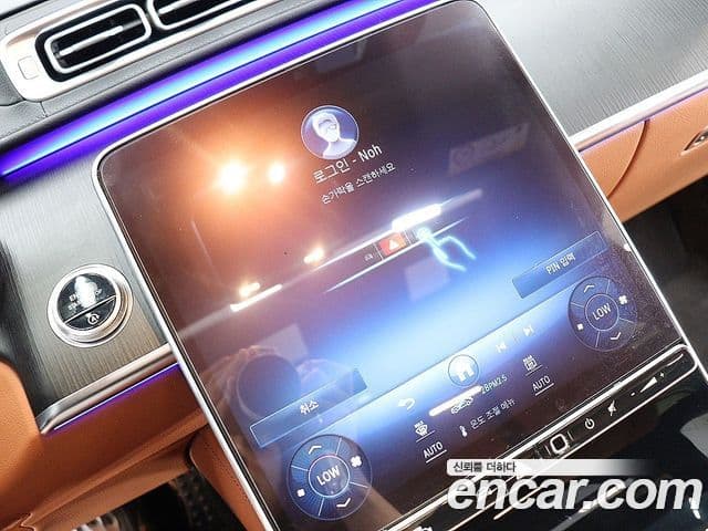 Mercedes-Benz S-Class 2023 — Фото 10/20