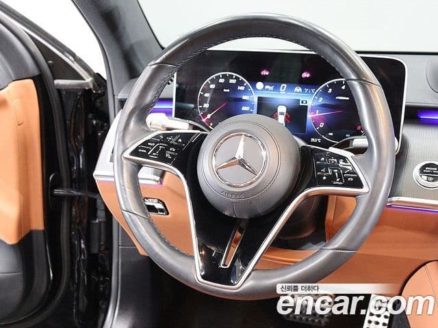 Mercedes-Benz S-Class 2023 — Фото 14/20