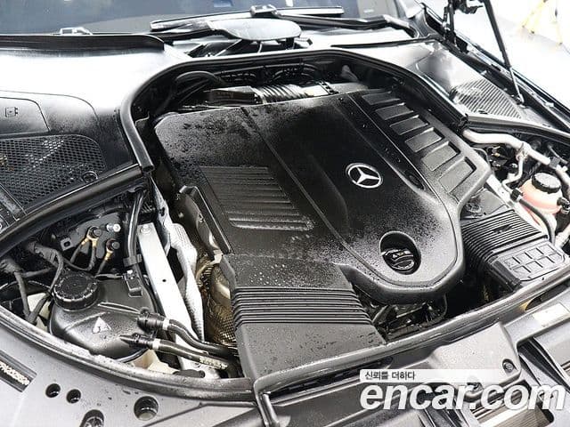 Mercedes-Benz S-Class 2023 — Фото 19/20