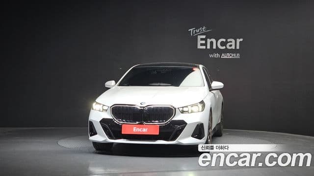 BMW 5 Series 2025 — Şəkil 3/20