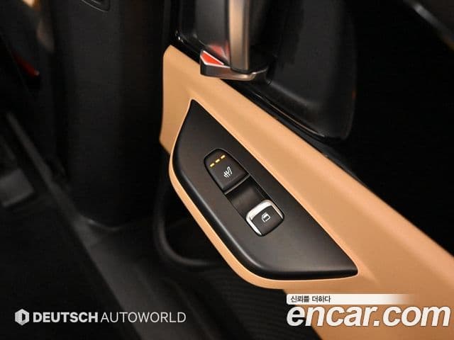 Kia Carnival 2022 — ფოტო 15/20