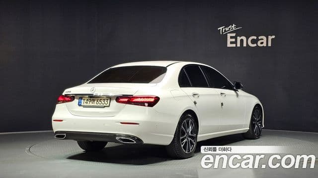 Mercedes-Benz E-Class 2020 — Şəkil 2/20