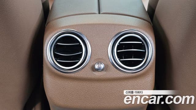 Mercedes-Benz E-Class 2020 — Şəkil 19/20