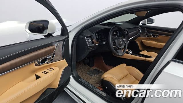 Volvo S90 2021 — Şəkil 10/20